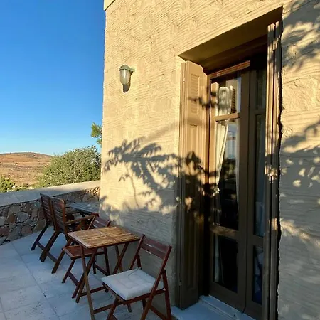 Family And Pet Friendly House Holiday home